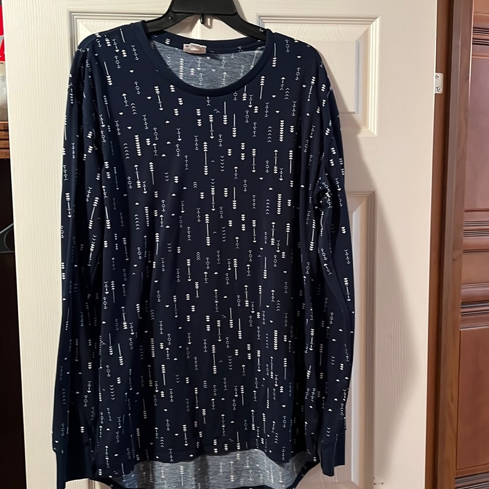 Long sleeve shirt